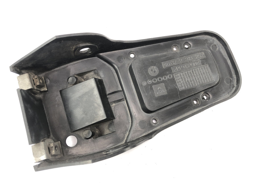 BMW R 1150 GS R21 [2002] - Stænkskærmsdæksel til baglygtemontering