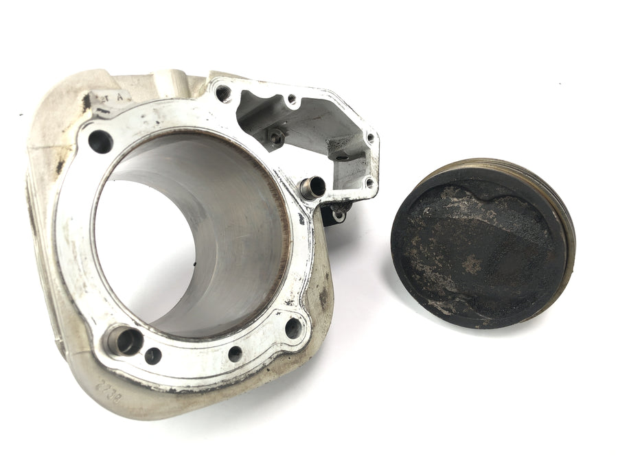 BMW R 1150 GS R21 [2002] - cylinder med stempel til venstre