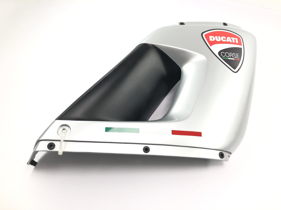 Ducati ST3 S3 [2004] - Sidebeklædning center højre sølvbeklædning