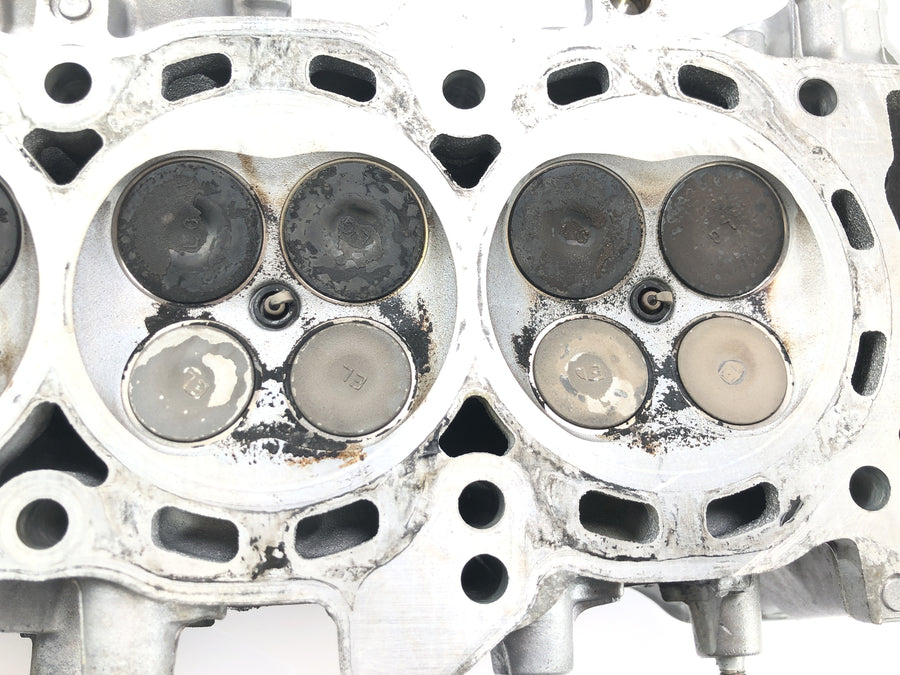 Honda CBR 1000 RR SC57 [2006] - cylinderhoved ventiltog ventilsæde ventilkanaler
