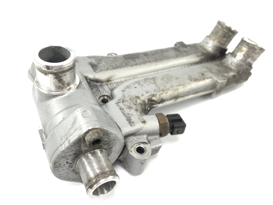 Ducati 999 H4 [2003] - Kølevæske rør Thermostat Housing