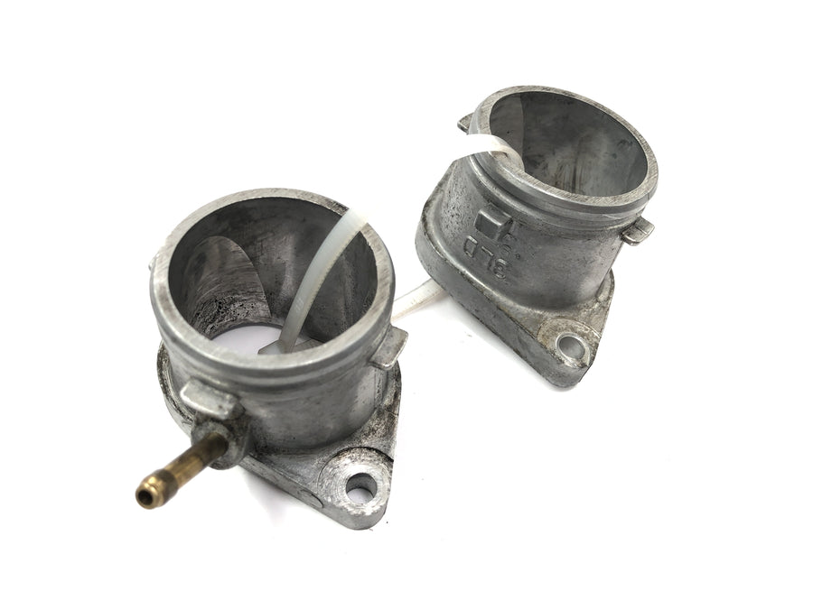 Yamaha TRX 850 4UN [1996] - indsugningsmanifold karburatorflange