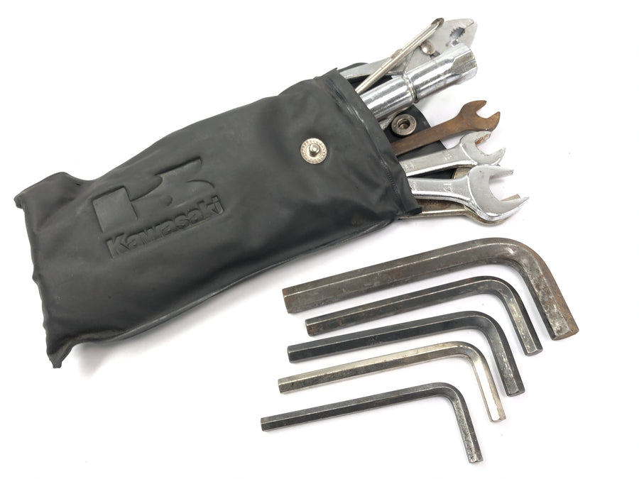 Kawasaki ZX -10 ZXT00B [1990] - Bord Tool Bag revet på sømmen