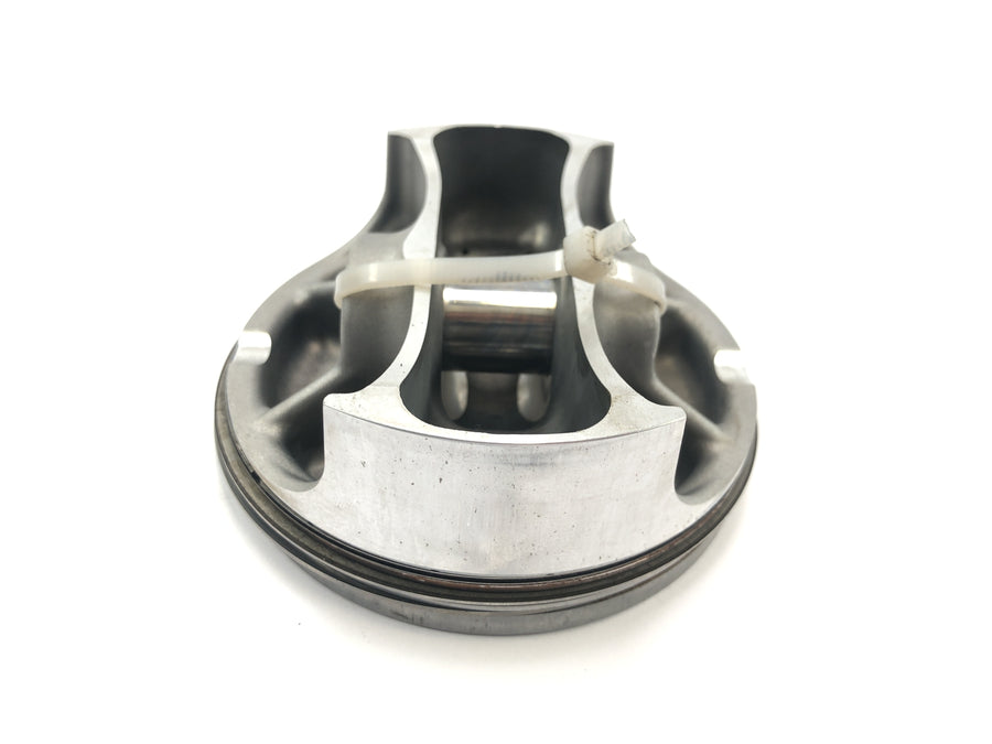Ducati Multistrada 1200 S Touring [2009] - cylinder med stempel foran