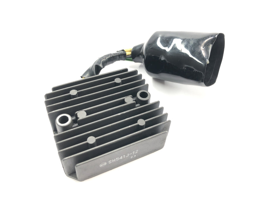 HONDA VTR 1000 SP 1 SC45 [2001] - Regulator ensretter spændingsregulator laderegulator