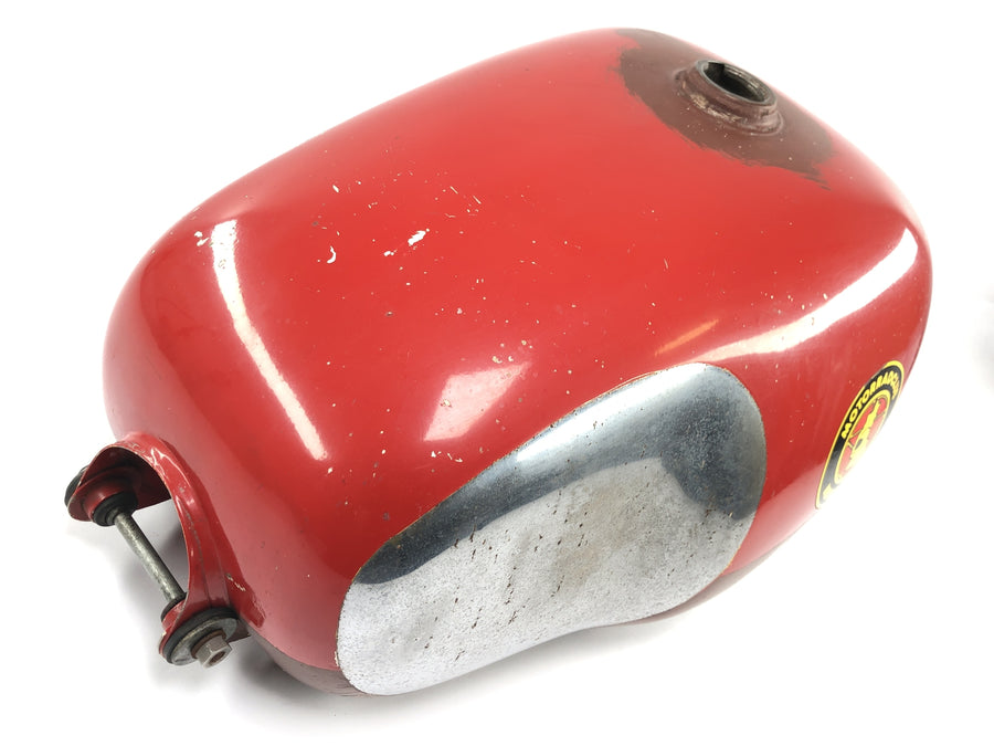 Moto Guzzi V7 Special [1971] - Tank Benzintank Brændstoftank Benzinhaneforbindelser ændret