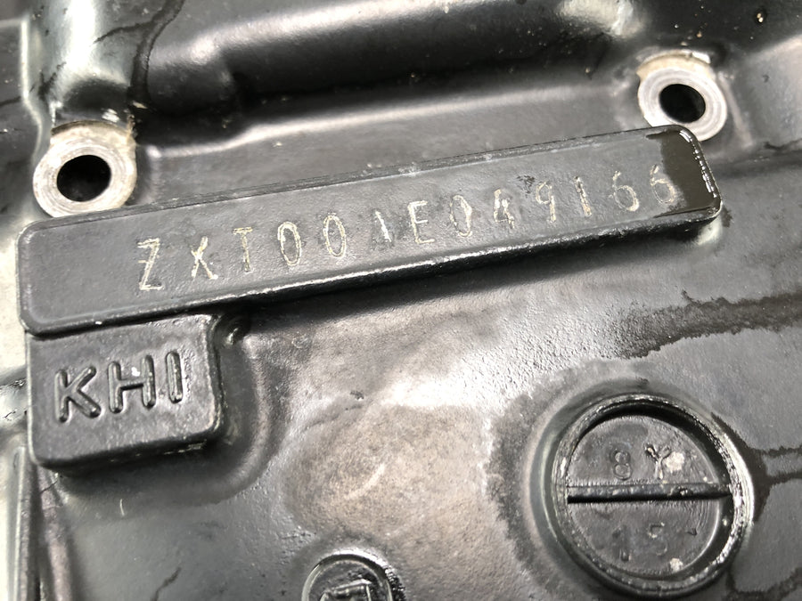 Kawasaki ZX -10 ZXT00B [1990] - Motor Block Cylinder Block Crankcase tomme boliger