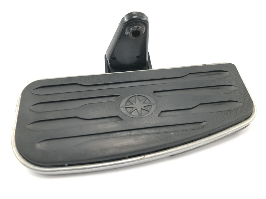 Yamaha XV 1600 Wild Star VP08 [2002] - Footboard driver fodplade fodstøtte foran venstre