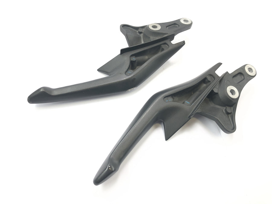 Honda CBR 125 R JC50 [2012] - Pillion greb par