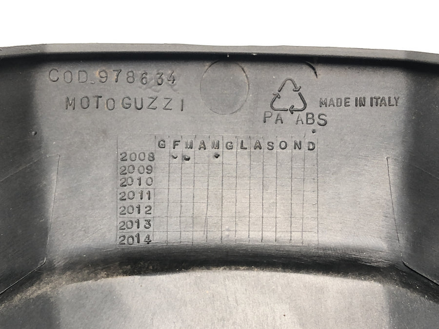 Moto Guzzi Stelvio 1200 4V [2009] - Tankbeklædning på beklædning
