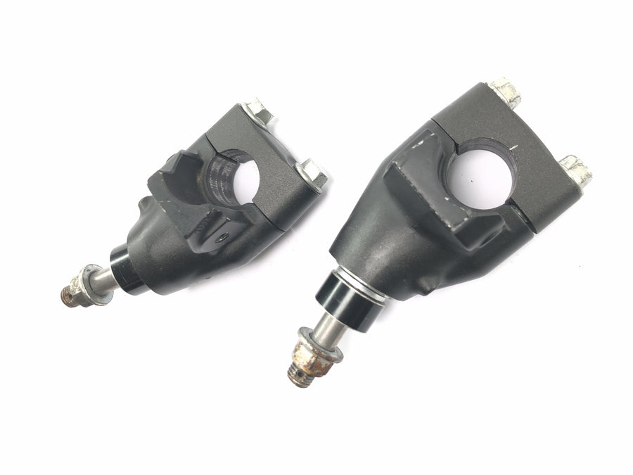 Yamaha MT07 RM04 [2014] - styrklemmer styr mounts par