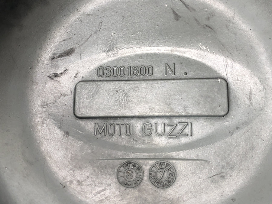 Moto Guzzi V11 Sport [1999] - Generatordæksel Generatordæksel Motordæksel