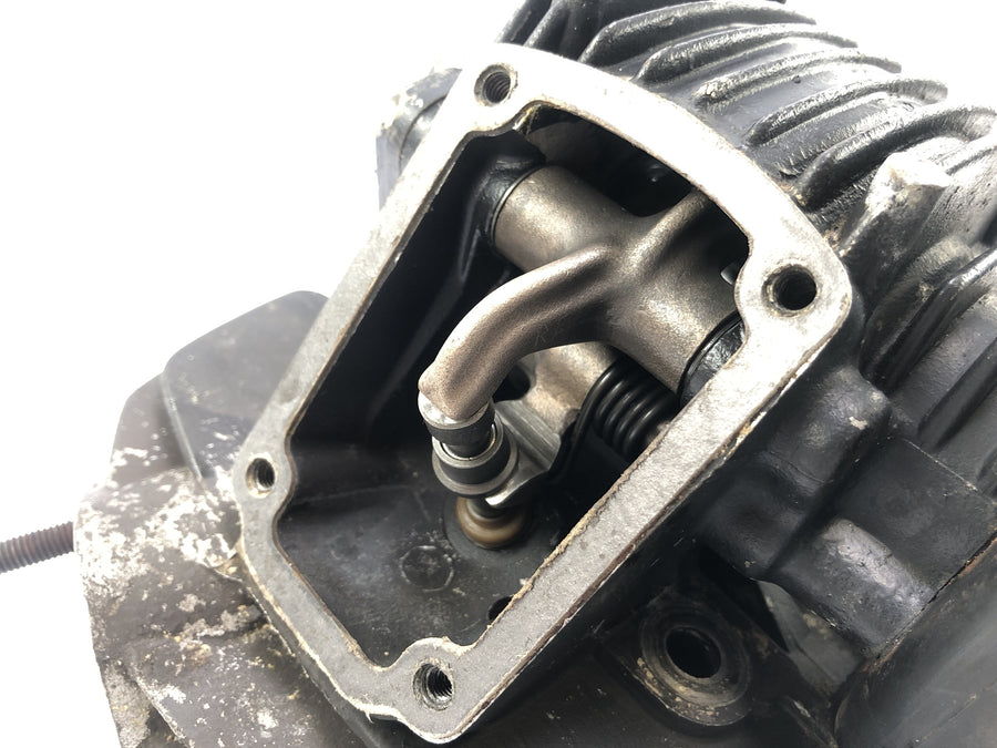 Cagiva Elefant 650 [1984] - Cylinderhoved bagpå