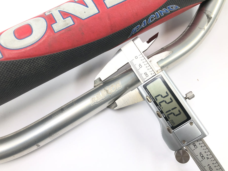 Honda XR 600 R PE04 [1992] - Styr styrrør Tværstyr aluminiumsstyr med stødbeskyttelse