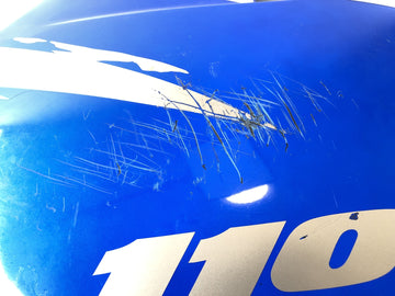 Suzuki GSX-R 1100 W GU75 C [1994] - Sidepanel højre med ridser - 0