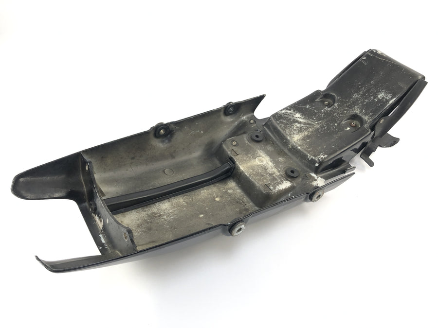 Honda NX 650 RD02 [1989] - Bageste under beklædning tilbage i midten