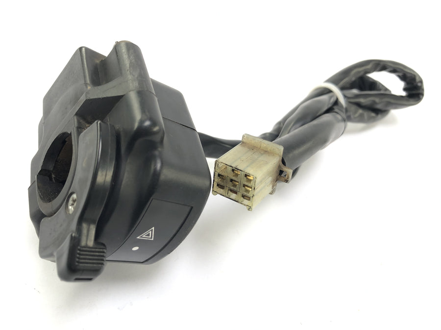 Yamaha DT 125 DE06 [2005] - Styrets fittings venstre styrskontakt