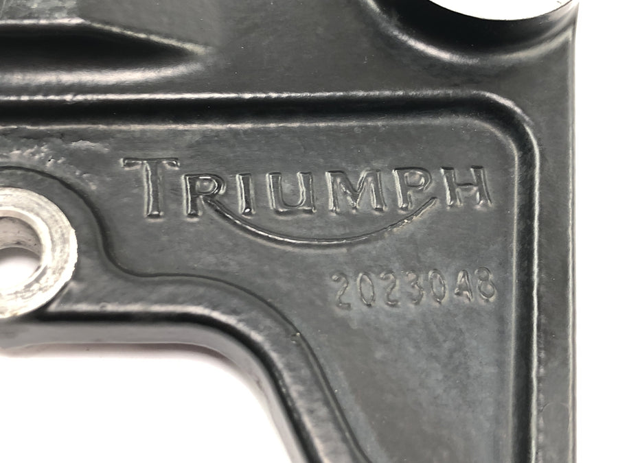 Triumph Bonneville T100 986MF [2012] - Bagbremseanker caliper montering