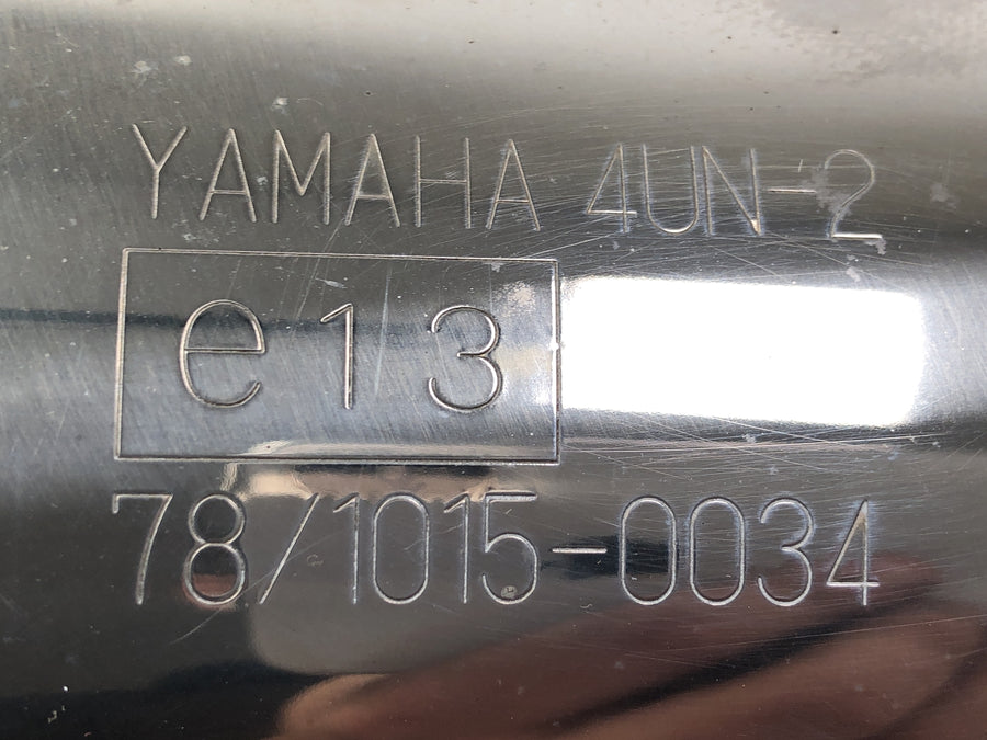 Yamaha TRX 850 4UN [1996] - Udstødning baglyddæmper lyddæmper højre