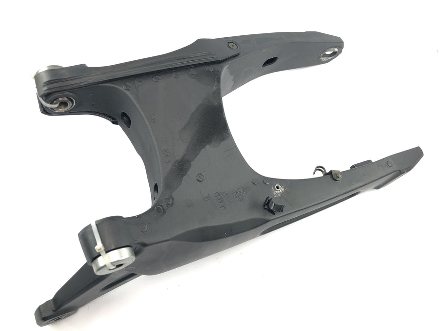 Yamaha MT 03 RM02 [2007] - Svingarm baghjul svingarm baghjul guide