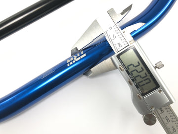 Yamaha DT 125 R DE03 [2000] - Styrtværstang aluminium blå forstærket krydsbeslag - 0
