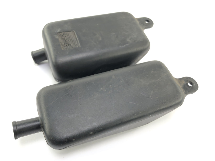 Ducati 900 SS [1991] - Crankcase Ventilation Tank