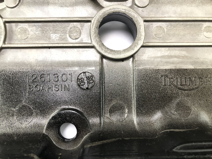 Triumph Sprint St 1050 [2005] - Ventil Låg Motor Lid