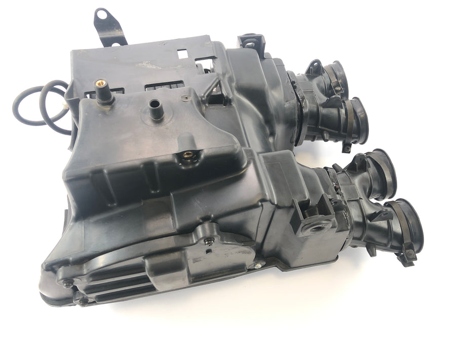 Honda CBX 750 RC17 [1984] - Air Filter Box Airbox Air Filter System