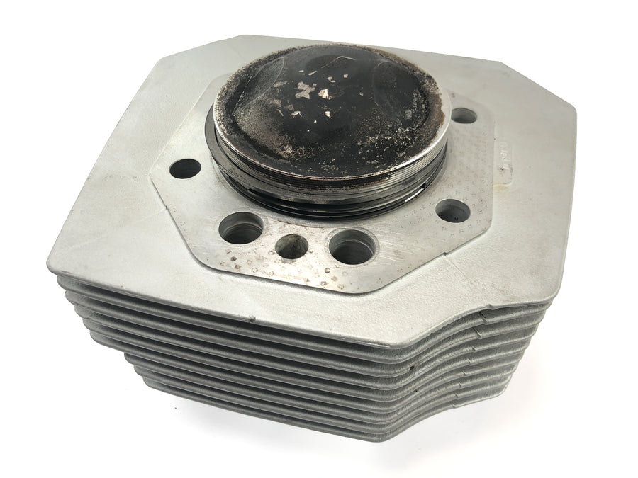 Moto Guzzi V11 Sport [1999] - cylinder med stempel til venstre