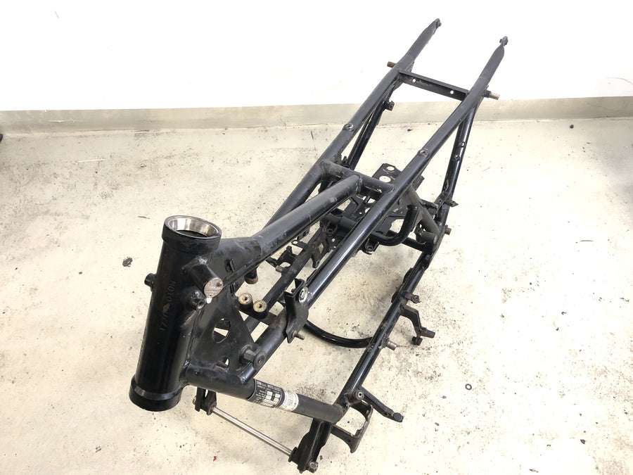 Moto Guzzi California 1100i [1995] - Frame med brev