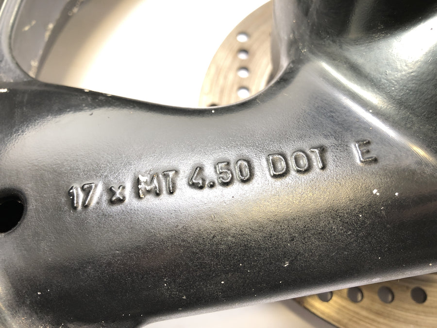 Ducati 900 SS [1991] - baghjulshjulsfælgen bagpå