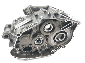 Yamaha MT 03 RM02 [2007] - motorhus krumtaphus motorblok tomt hus