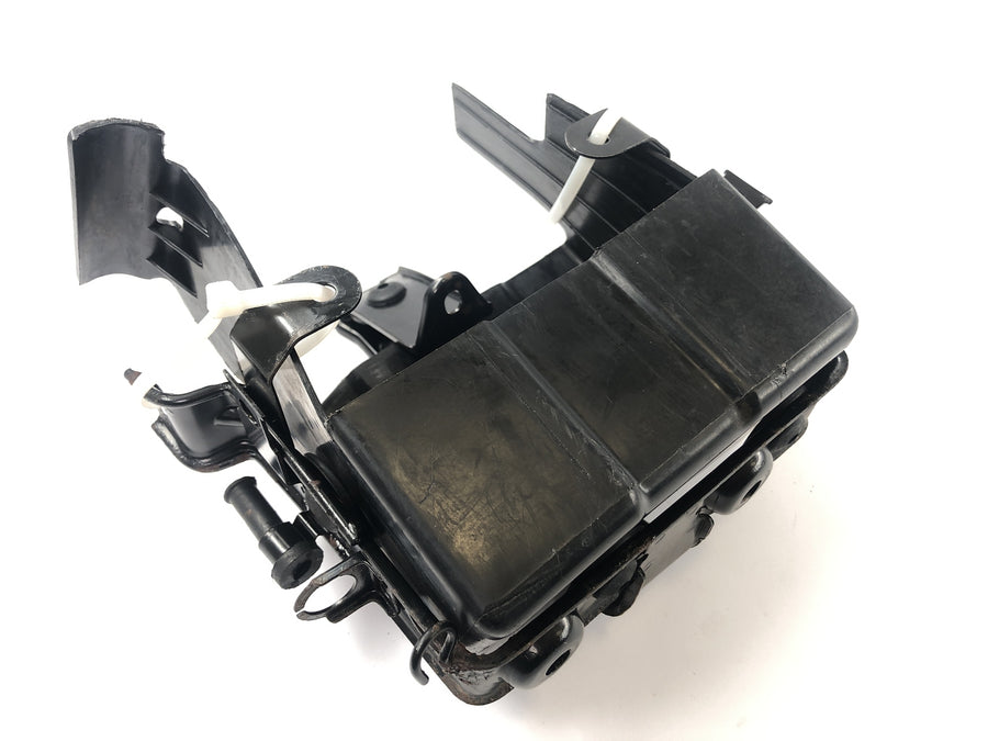 Honda XBR 500 PC15 [1989] - Batteri Boks Bracket Holder Battery Absorption