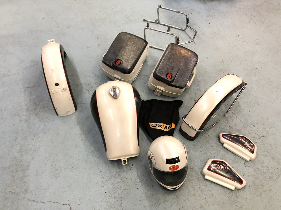 Moto Guzzi California 1100i [1995] - Laksæt Beregnede dele Tank Beskyttelsespladesæt med bærer