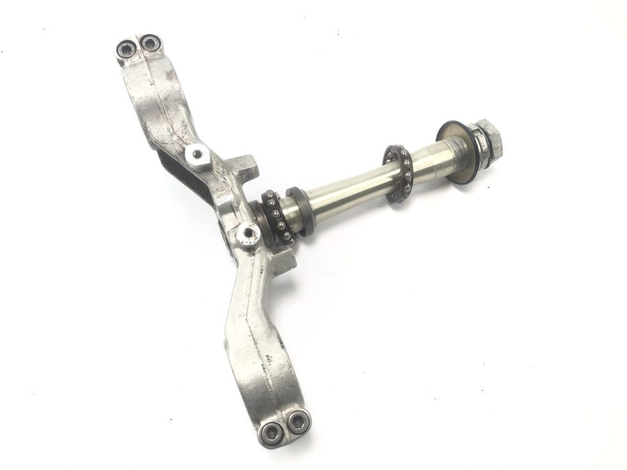 Yamaha YZF R1 RN01 [1998] - Fork Bridge nedenfor