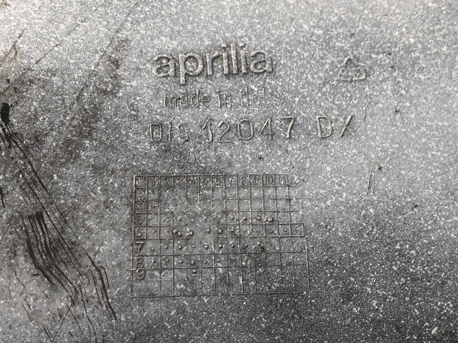 Aprilia RS 125 Extrema [1994] - Sidepanel højre bundpanel