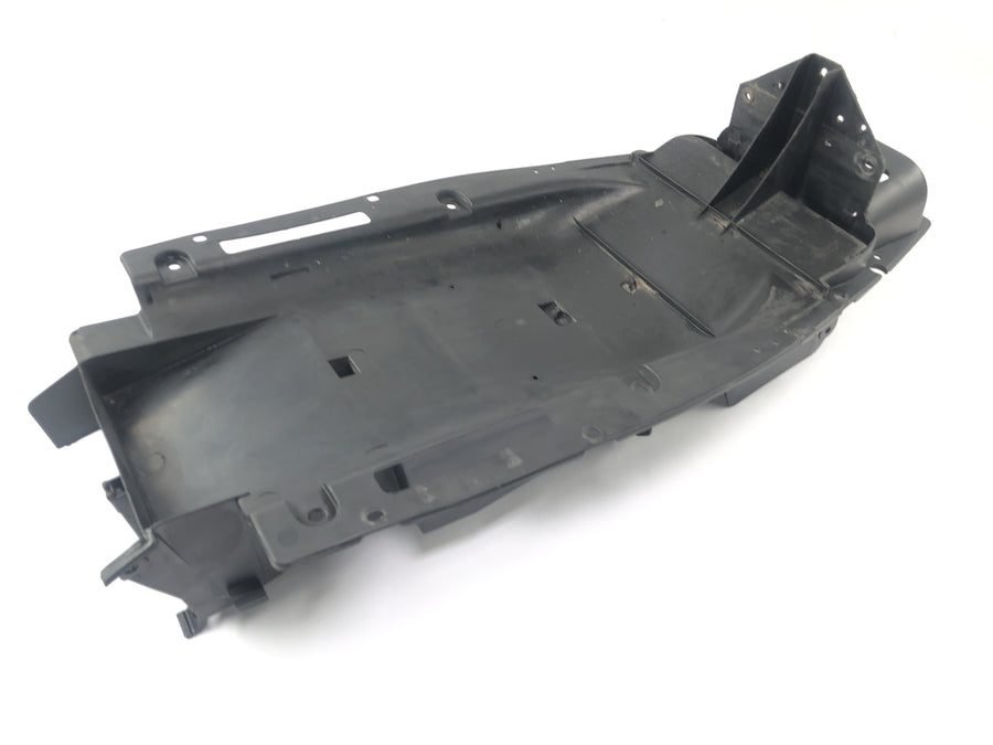 Yamaha YZF R1 RN01 [1998] - forklædning af bageste undercovering