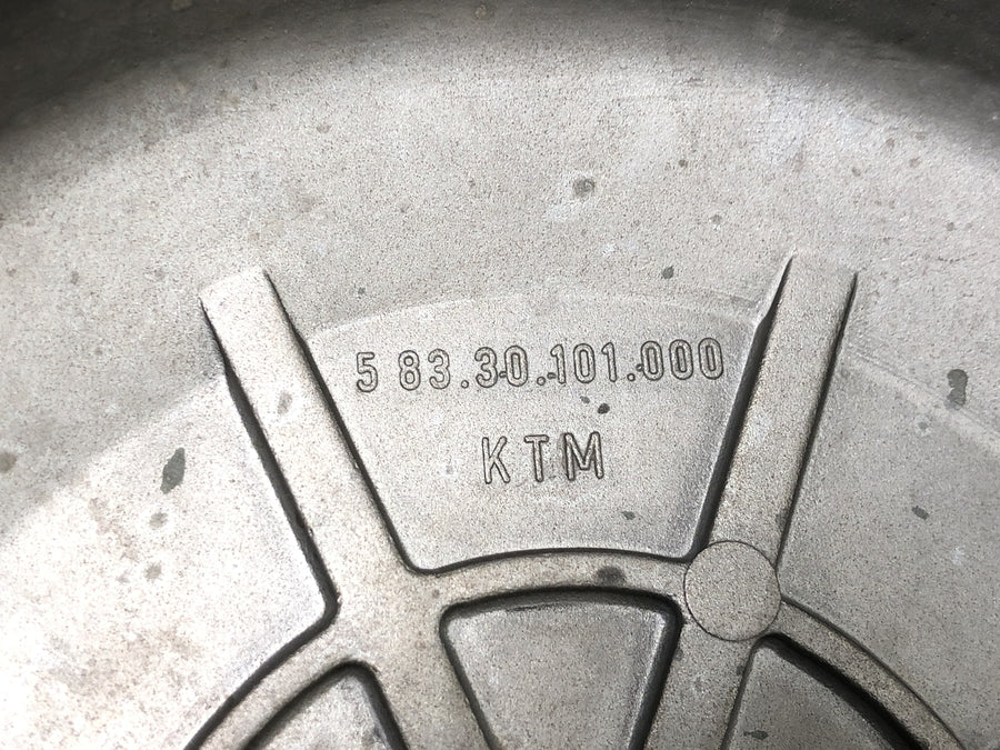KTM 640 LC4 EGS [1999] - Koblingsdæksel motordæksel sidedæksel højre