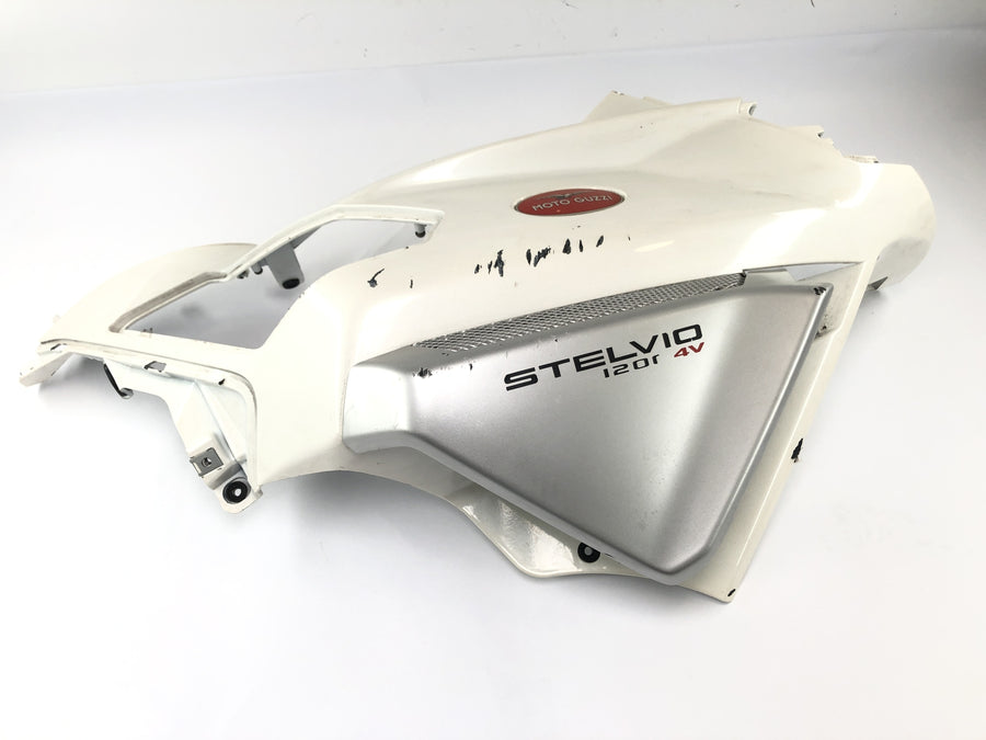 Moto Guzzi Stelvio 1200 4V [2009] - dækket sidedel på højre forskydningsdel