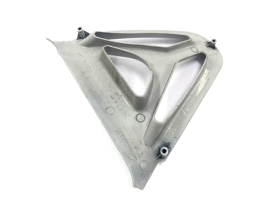 Yamaha YZF R1 RN04 [2001] - Center front kåbe