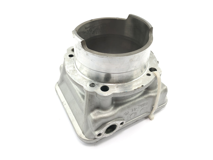 Ducati ST3 S3 [2004] - Cylinder med bageste stempel