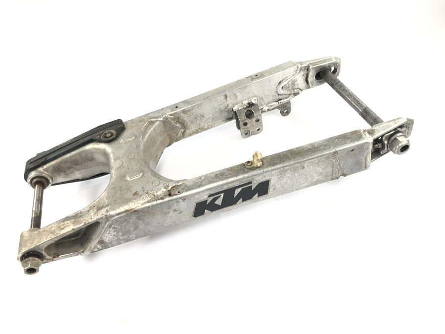 KTM 640 LC4 EGS [1999] - Svingarm baghjul svingarm aluminium svingarm