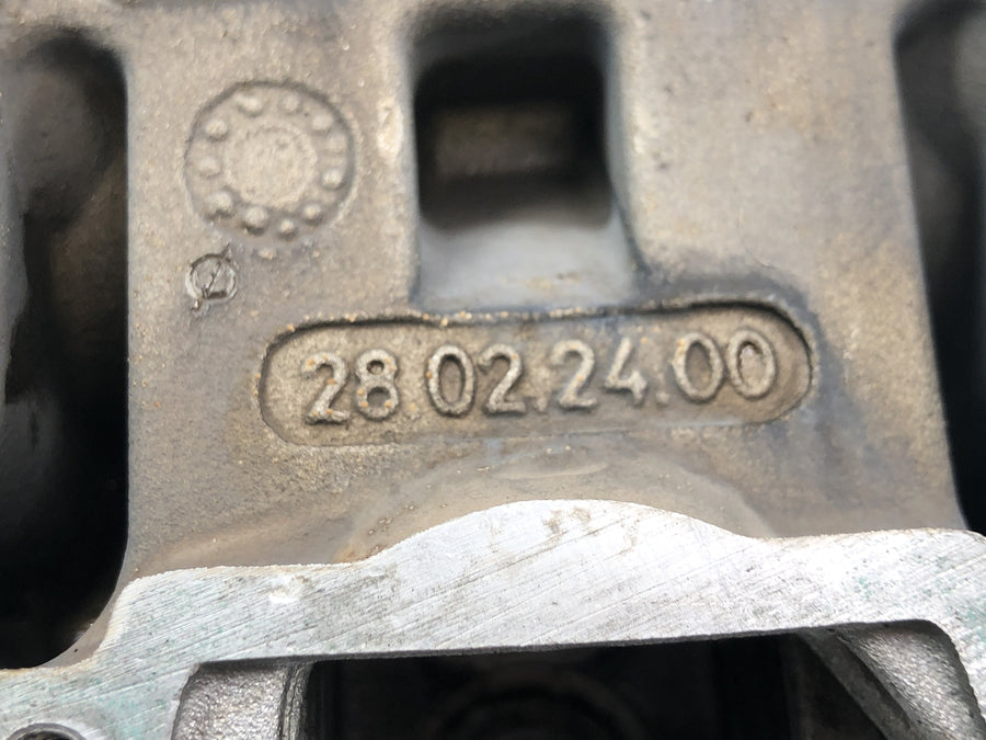 MOTO GUZZI CALIFORNIA 2 1000 VT [1982] - topstykke ventilhoved venstre