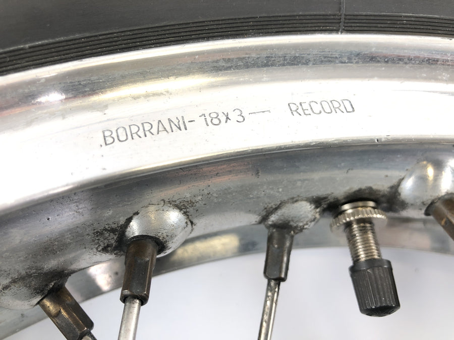 Moto Guzzi V7 Special [1971] - forhjulsfælg egerhjul Borrani 18 x 3"