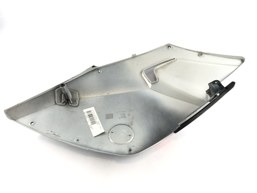 BMW K 1300 S K12S [2010] - Sidebeklædning på venstre sidepanel Forklædningsdel