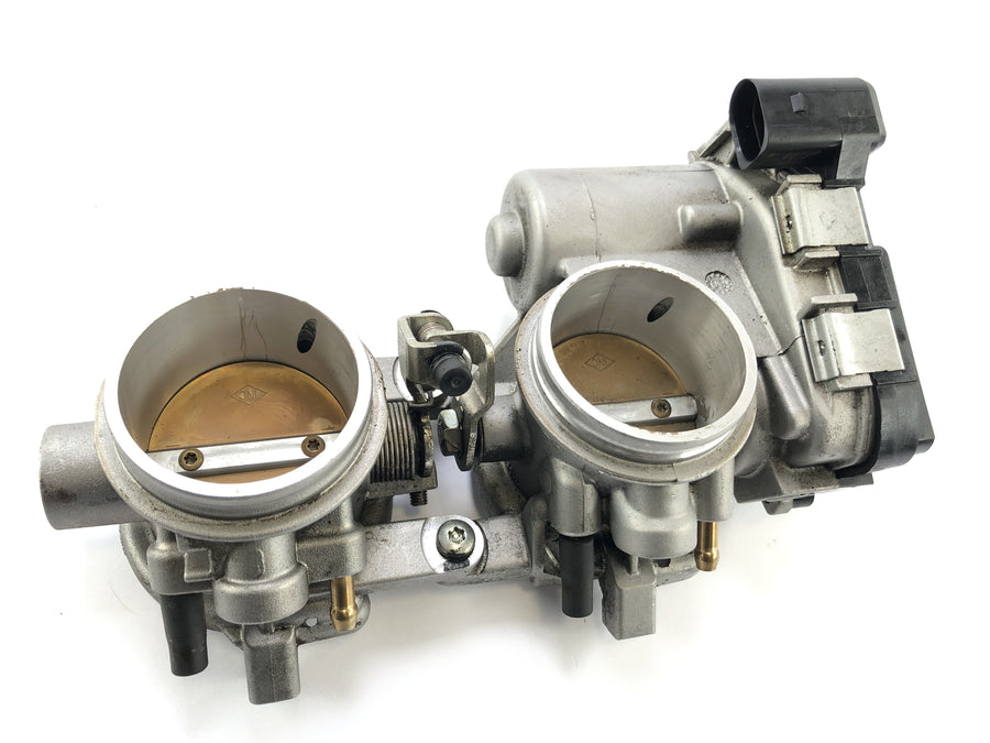 Aprilia RSV4 1000 [2010] - Gassventilsætparret