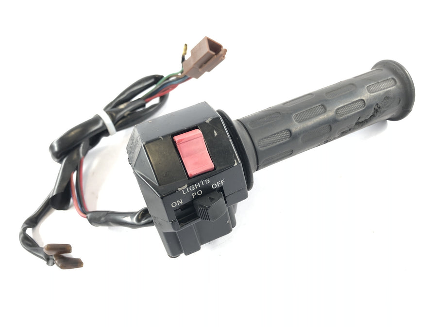Yamaha RZ 250 R 29L [ca. 250 YPVS] - Styrets fittings styret switch på det rigtige gashåndtag