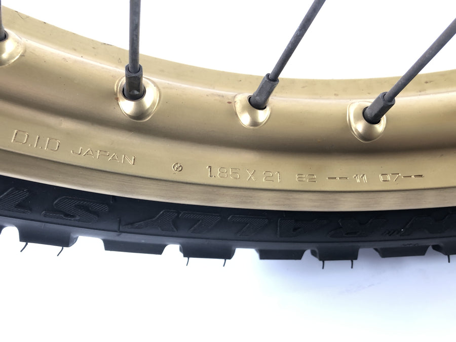 Honda NX 650 RD08 [1995] - Fronthjulet RIM THE Wheel 21 tommer frontstænger prik