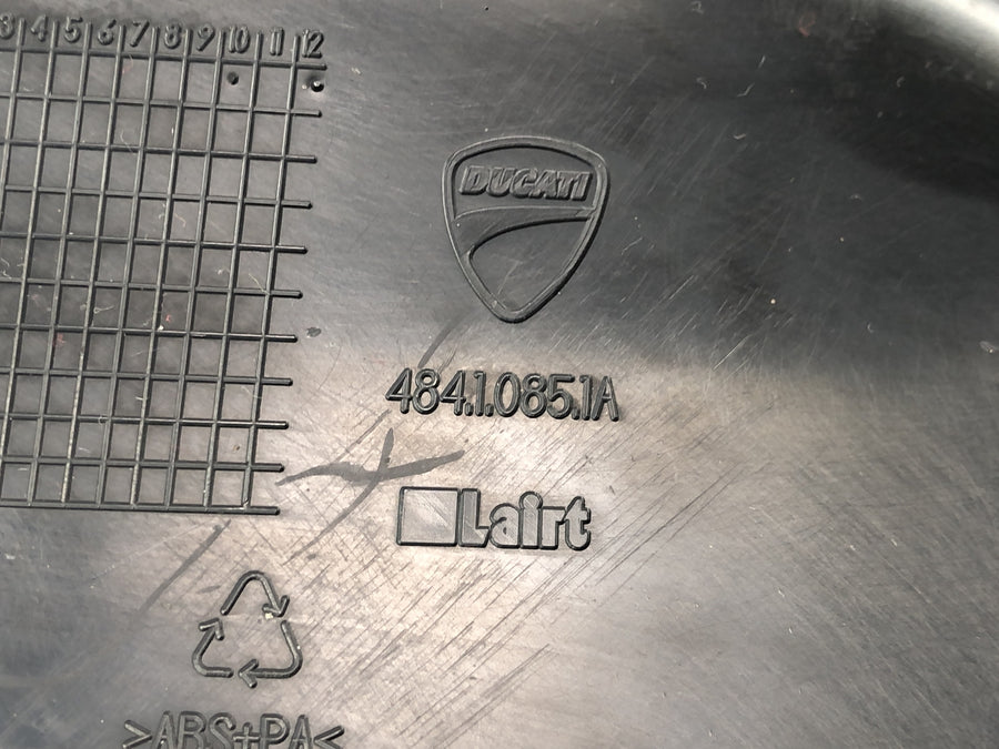Ducati Multistrada 1200 S Touring [2009] - Sidebeklædningssæt højre venstre luftafviser vindafviser