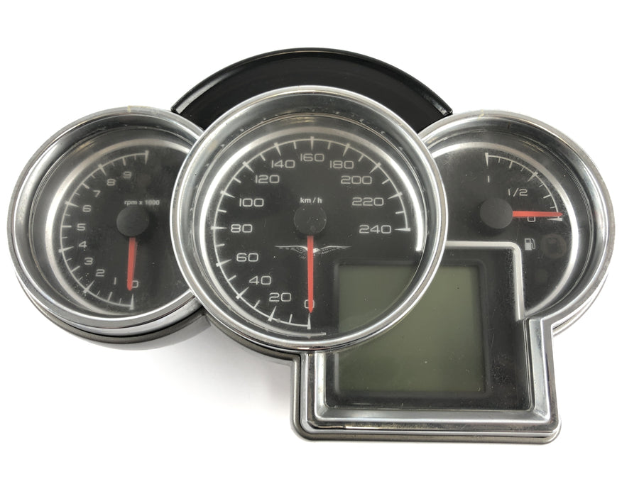 Moto Guzzi Norge 1200 [2006] - Tacho Cockpit Ignition Lock Tank Lock til Gabelbrücke over CDI
